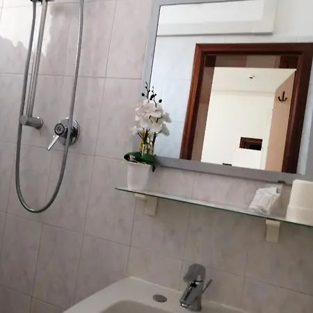 Rita Hotel